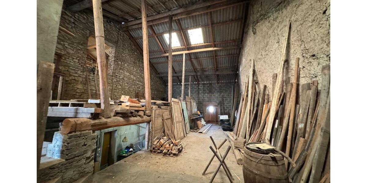 Bauernhaus, Landhaus Wallerfangen - 8 Zimmer, 200 m&sup2;, 160.000&euro; | Angebot:24801626