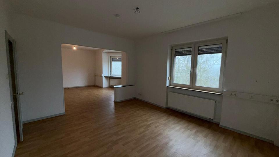 Etagenwohnung Neunkirchen Heinitz - 3 Zimmer, 83 m&sup2;, 650&euro; | Angebot:24431417