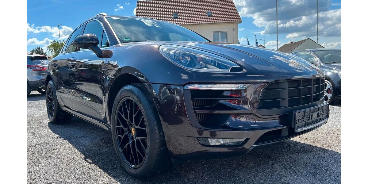 Porsche Macan 99.812 km 39.990 &euro; Saarbrücken 66117