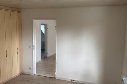 Wohnung Saarbrücken Brebach-Fechingen - 4 Zimmer, 90 m&sup2;, 1.050&euro; | Angebot:25645672