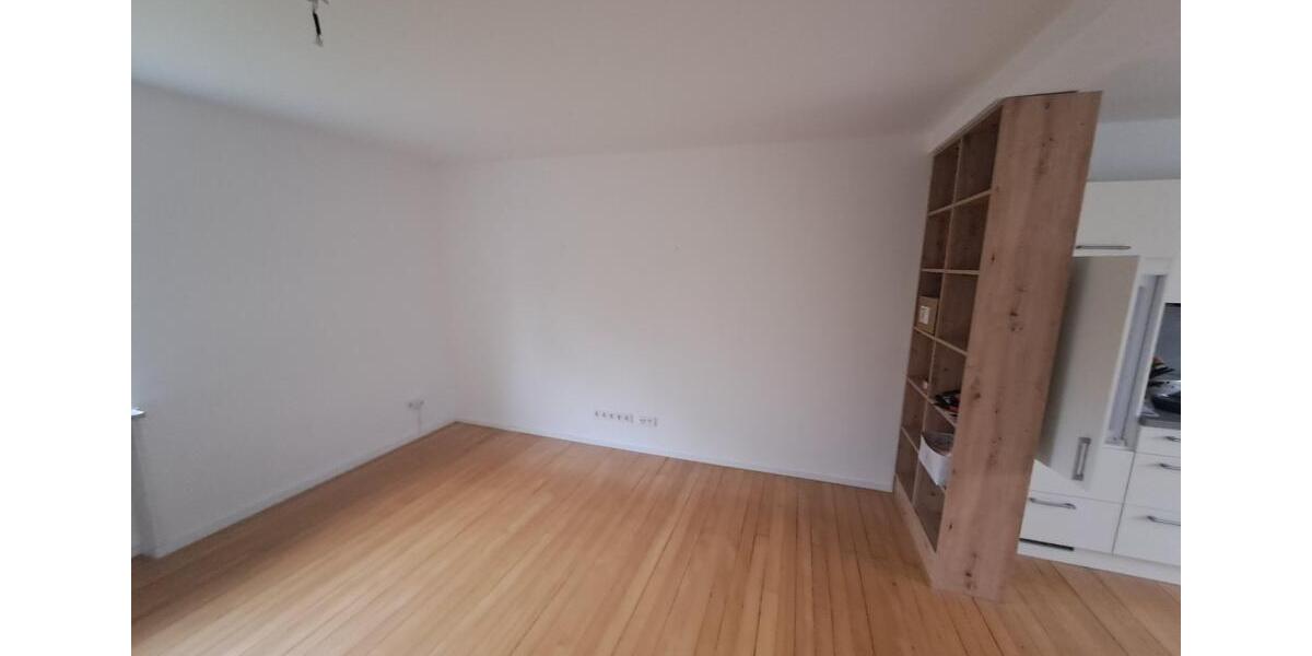 Etagenwohnung Saarlouis - 2 Zimmer, 80 m&sup2;, 800&euro; | Angebot:26699847