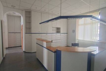 Gewerbeobjekt Saarbrücken St Johann - 5 Zimmer, 130 m&sup2;, 1.300&euro; | Angebot:26694547