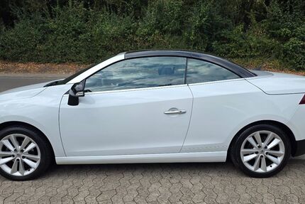 Renault Megane 122.000 km 4.600 &euro; Saarbrücken - Burbach 66115