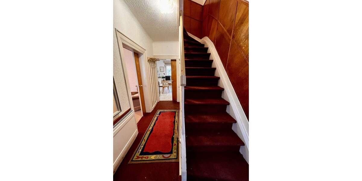 Einfamilienhaus Illingen - 7 Zimmer, 105 m&sup2;, 155.000&euro; | Angebot:25801738