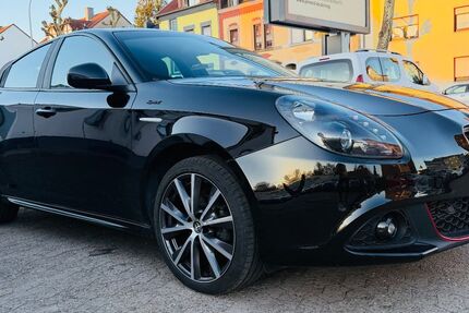 Alfa Romeo Giulietta 97.000 km 13.400 &euro; Saarbrücken 66115
