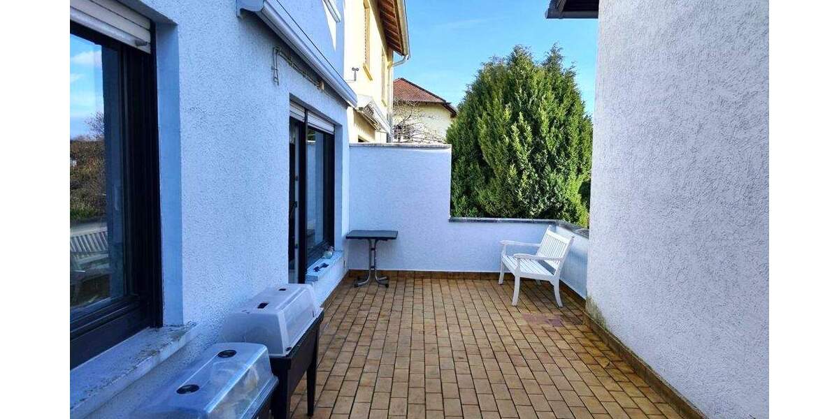 Einfamilienhaus Mandelbachtal / Ommersheim Ommersheim - 5 Zimmer, 87 m&sup2;, 159.000&euro; | Angebot:25687892
