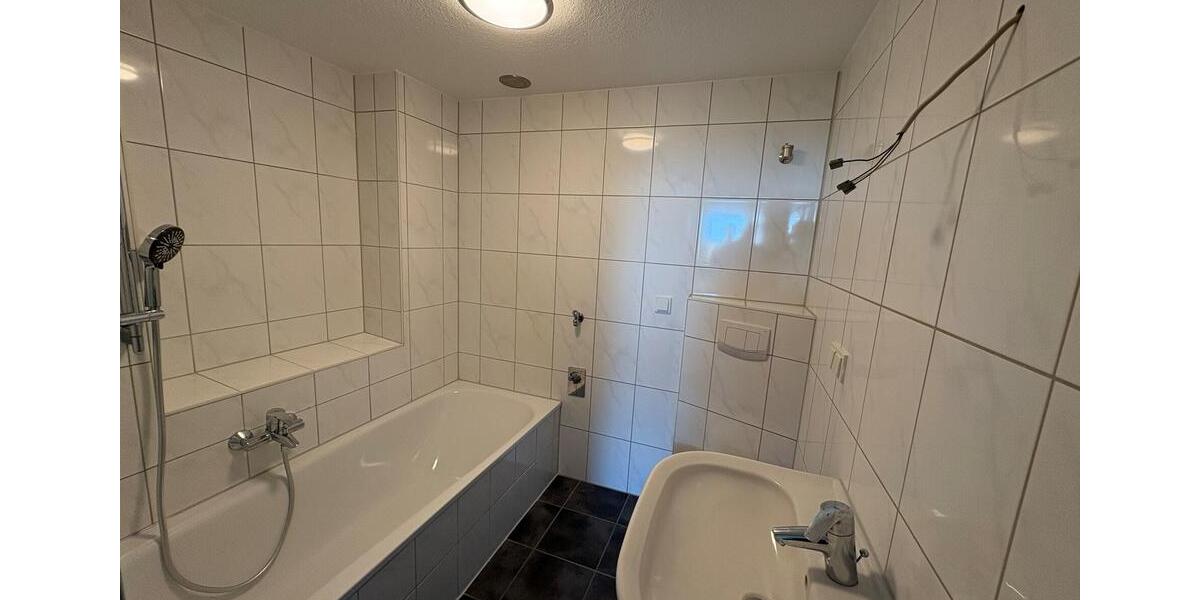 Etagenwohnung Homburg - 3 Zimmer, 72 m&sup2;, 750&euro; | Angebot:24398987