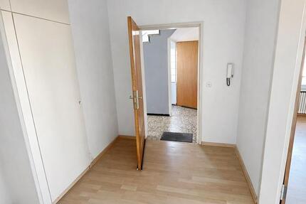 Wohnung Spiesen-Elversberg Elversberg - 2.5 Zimmer, 86 m&sup2;, 700&euro; | Angebot:25948547