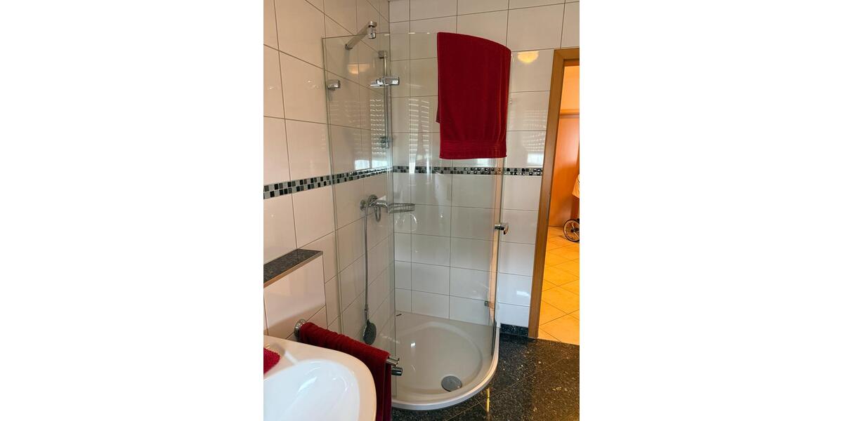 Etagenwohnung Überherrn - 3 Zimmer, 95 m&sup2;, 790&euro; | Angebot:25476131