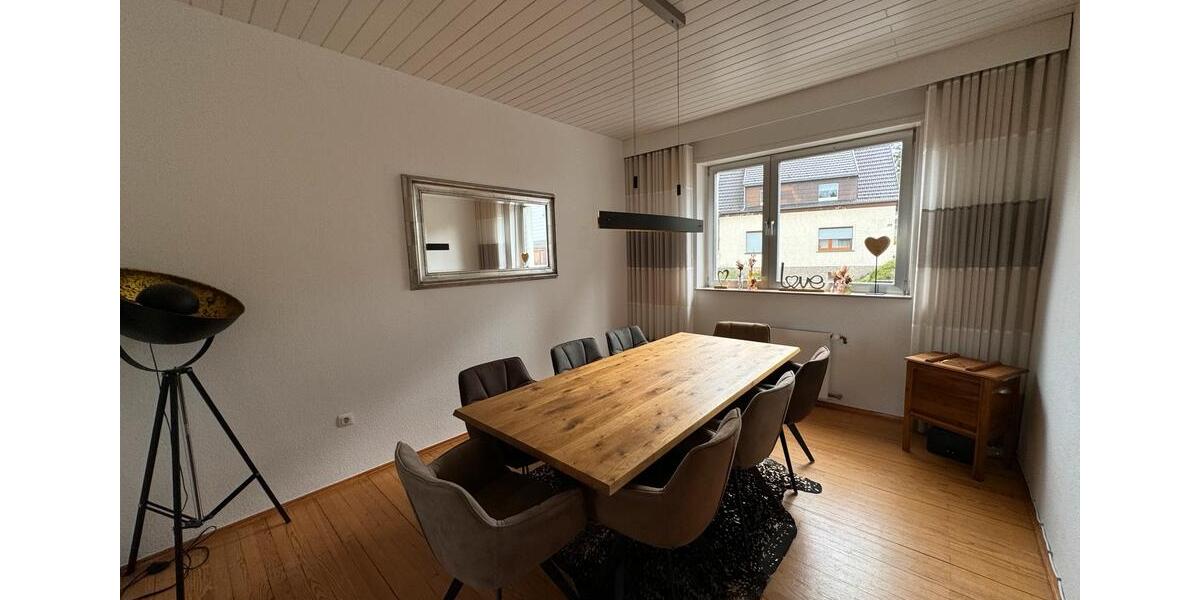 Doppelhaushälfte Saarbrücken Dudweiler - 5 Zimmer, 115 m&sup2;, 1.150&euro; | Angebot:25919841