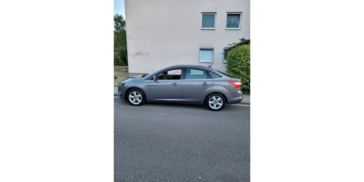 Ford Focus 183.000 km 4.889 &euro; Saarbrücken 66125