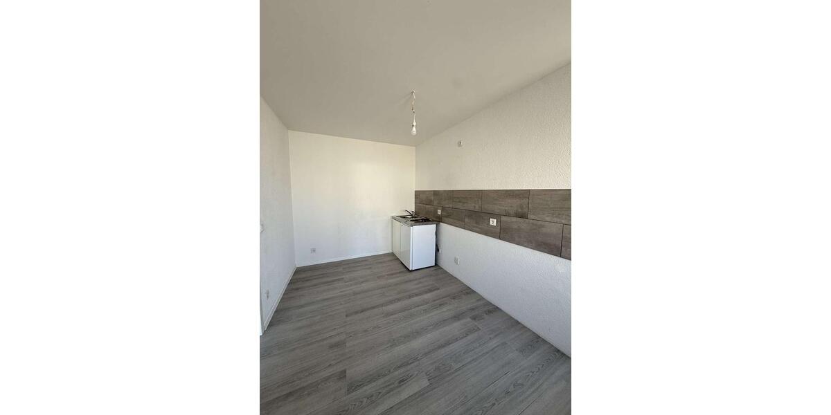 Erdgeschoßwohnung Völklingen - 3 Zimmer, 88 m&sup2;, 800&euro; | Angebot:25415948