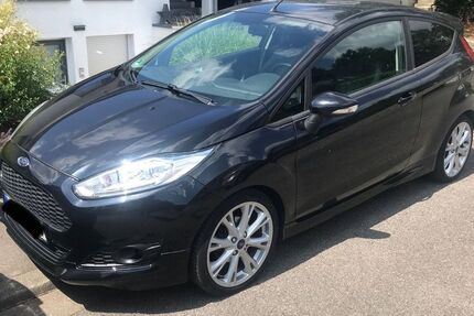 Ford Fiesta 72.800 km 7.300 &euro; Homburg 66424