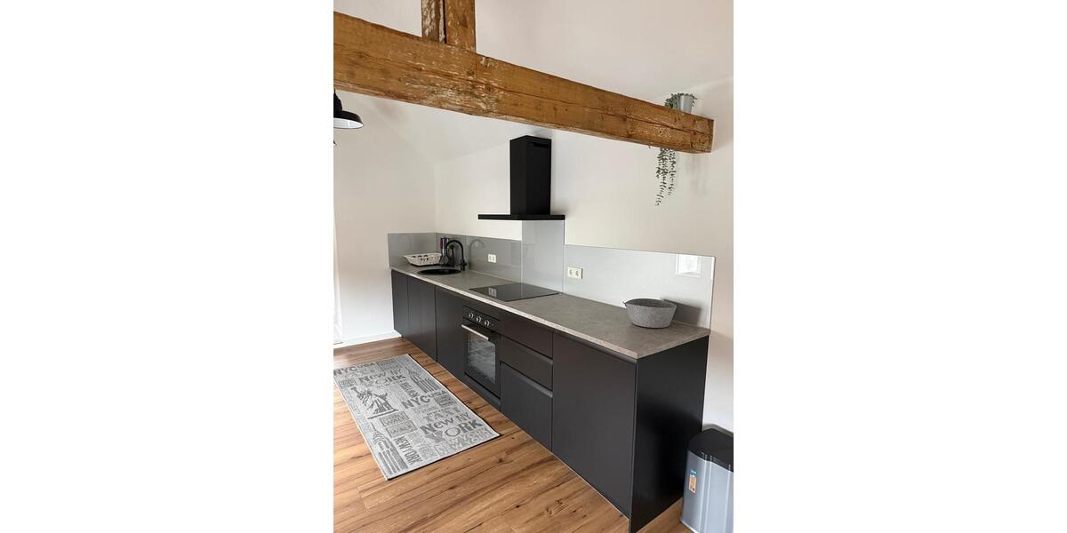Dachgeschoßwohnung Homburg - 3 Zimmer, 100 m&sup2;, 1.300&euro; | Angebot:24848263
