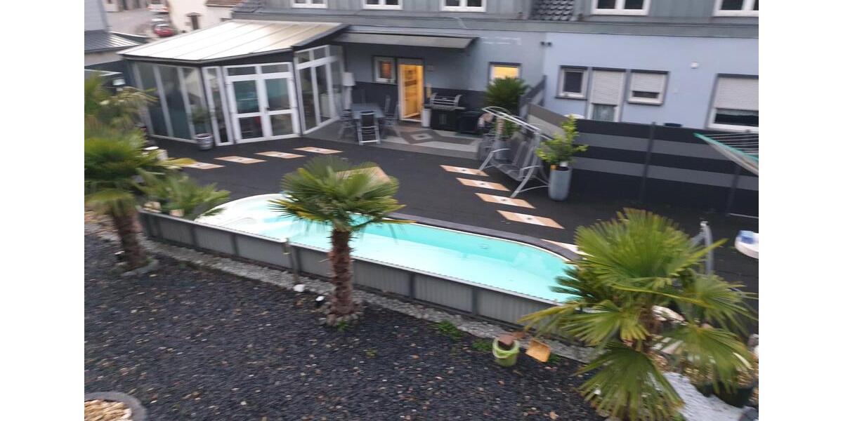 Etagenwohnung Saarbrücken Brebach-Fechingen - 8 Zimmer, 285 m&sup2;, 375.000&euro; | Angebot:26050619
