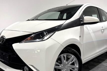 Toyota Aygo (X) 23.495 km 9.200 &euro; Bous 66359
