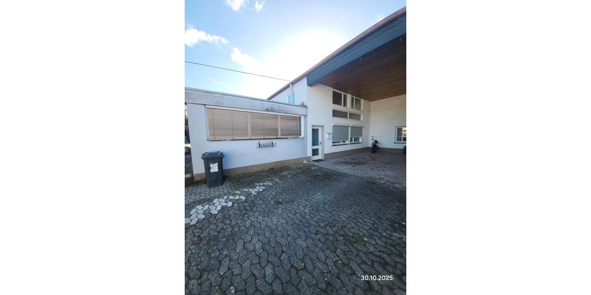Mehrfamilienhaus, Wohnhaus Dillingen (Saar) - 14 Zimmer, 370 m&sup2;, 335.000&euro; | Angebot:26545506