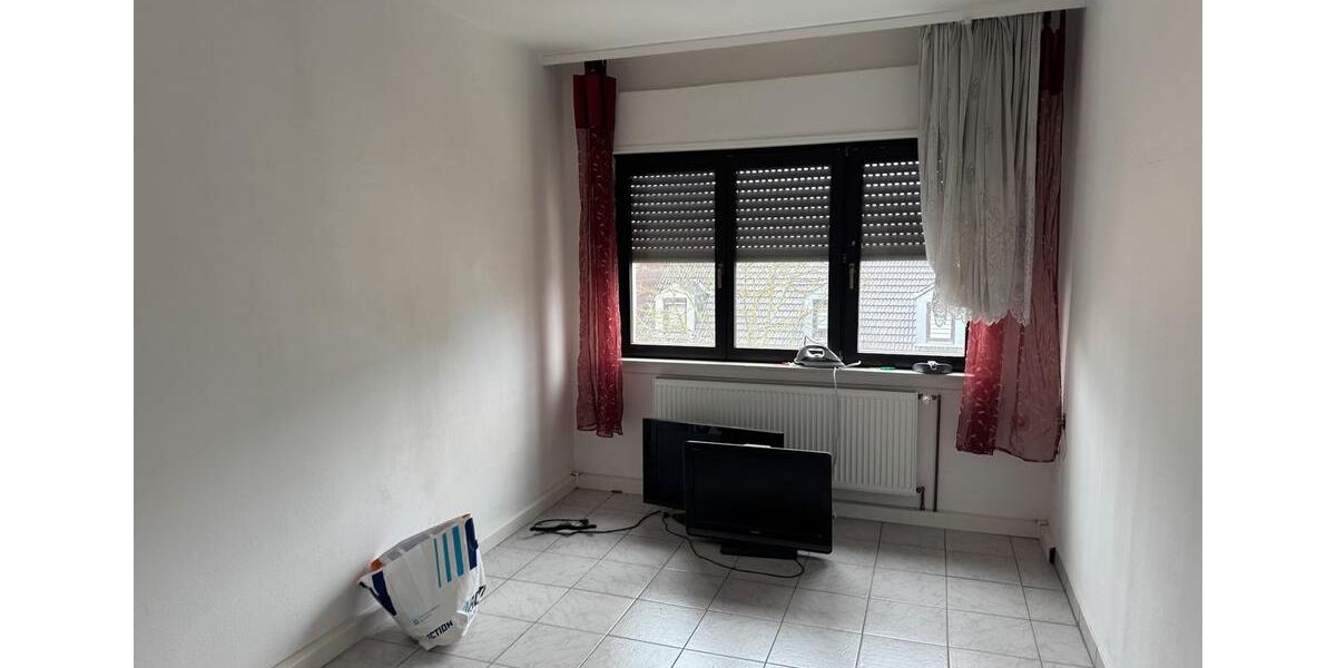 Etagenwohnung Saarbrücken West - 2 Zimmer, 50 m&sup2;, 410&euro; | Angebot:25843257