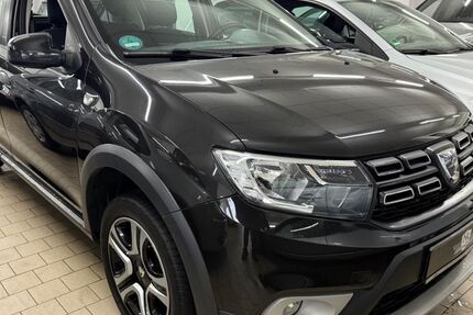 Dacia Sandero 44.000 km 9.990 &euro; Schmelz 66839