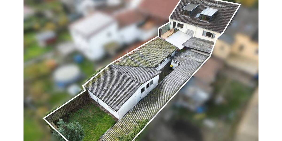 Einfamilienhaus Saarlouis Lisdorf - 8 Zimmer, 244 m&sup2;, 590.000&euro; | Angebot:25687196