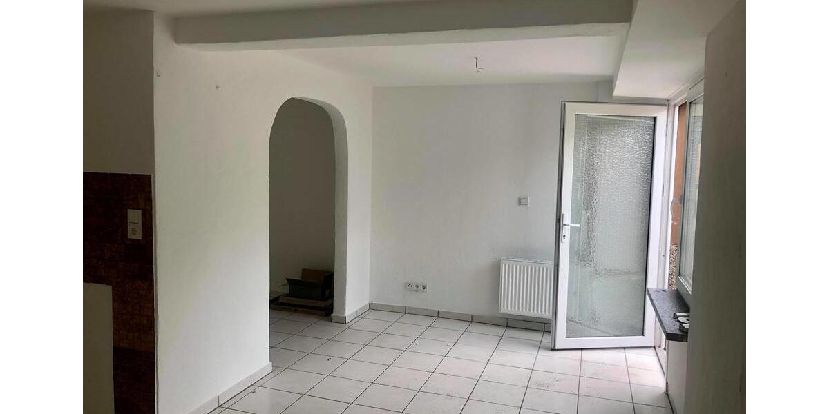 Etagenwohnung Heusweiler - 1.5 Zimmer, 27 m&sup2;, 280&euro; | Angebot:25322322