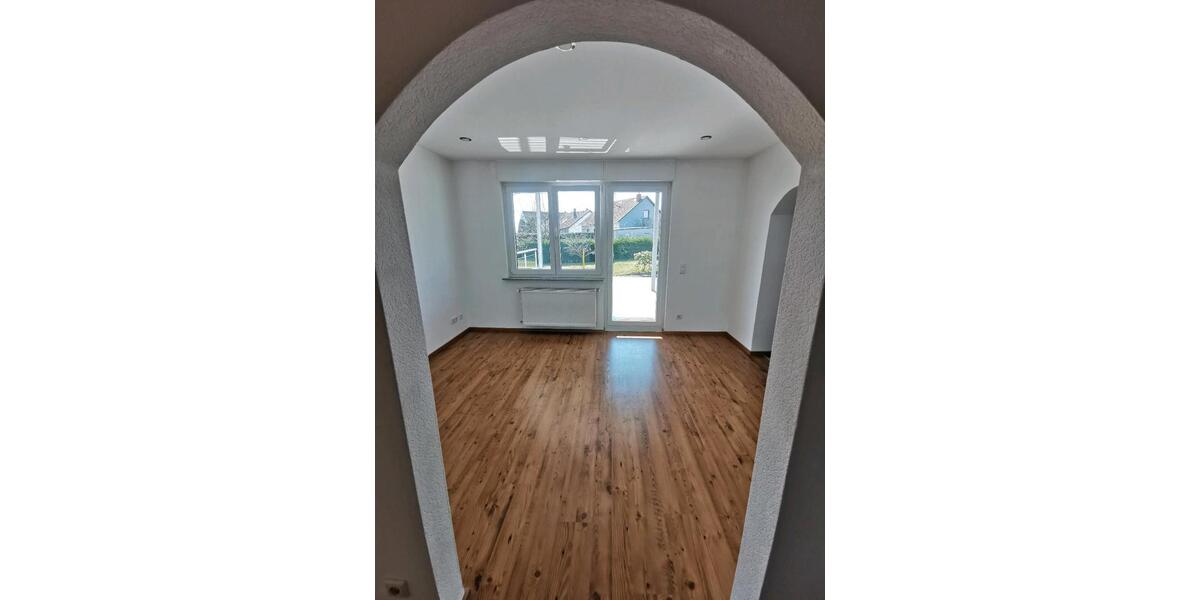 Erdgeschoßwohnung Heusweiler - 3 Zimmer, 83 m&sup2;, 799&euro; | Angebot:25836693