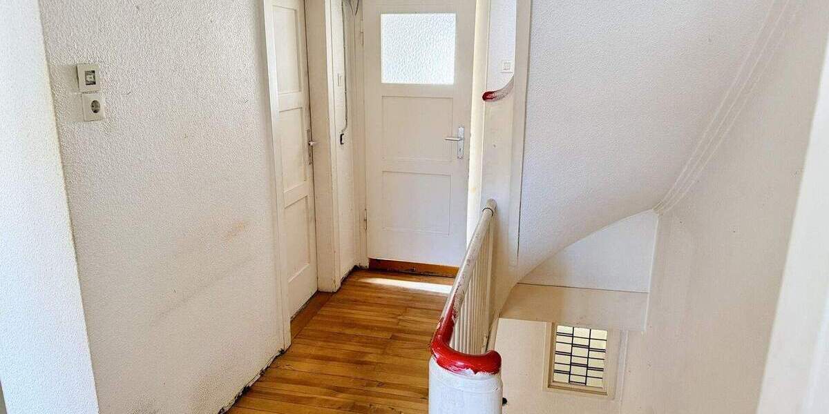 Doppelhaushälfte Saarlouis - 8 Zimmer, 125 m&sup2;, 329.000&euro; | Angebot:25728475