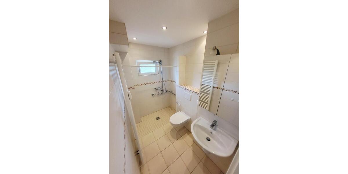Etagenwohnung Zweibrücken - 4 Zimmer, 100 m&sup2;, 950&euro; | Angebot:26631205
