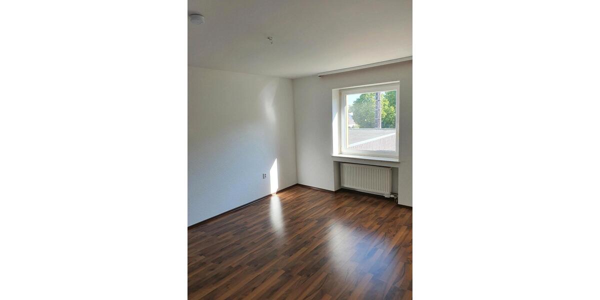 Etagenwohnung Rehlingen-Siersburg Siersburg - 3 Zimmer, 82 m&sup2;, 580&euro; | Angebot:26408961