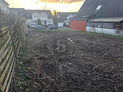 IDEAL FÜR EINFAMILIENHAUS ODER KOMPAKTE BEBAUUNG - Grundstück Rehlingen-Siersburg Siersburg | Angebot:25935409