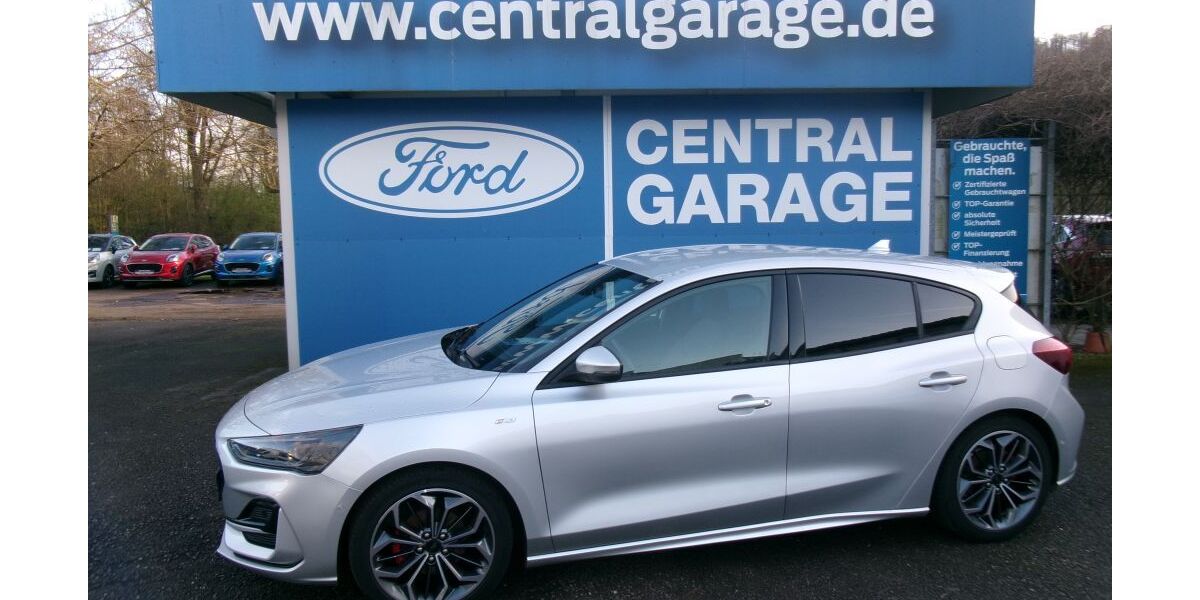 Ford Focus 20.550 km 21.900 &euro; Dillingen 66763