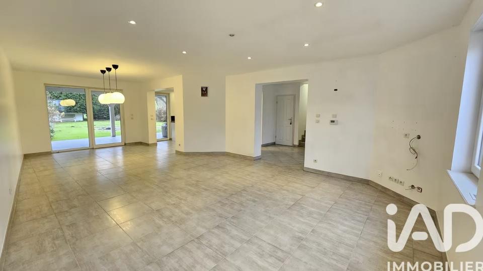 Einfamilienhaus Saarlouis - 6 Zimmer, 160 m&sup2;, 330.000&euro; | Angebot:25960150