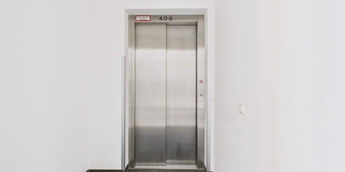 Gewerbeobjekt Saarbrücken St Johann - 9 Zimmer, 314 m&sup2;, 3.768&euro; | Angebot:25726199