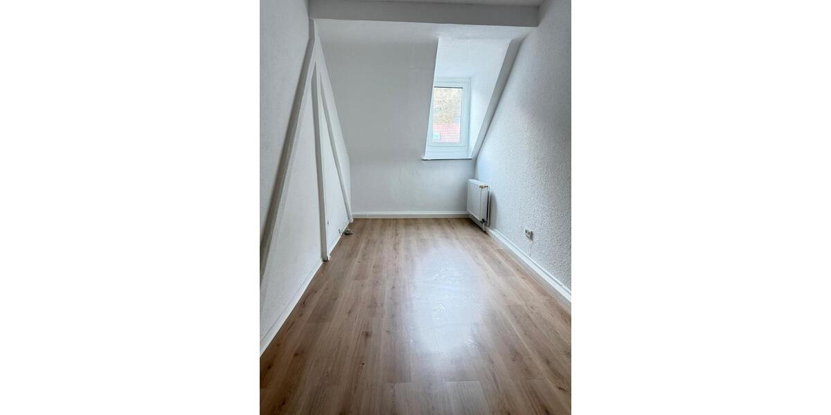 Etagenwohnung Saarbrücken St. Arnual - 1 Zimmer, 20 m&sup2;, 400&euro; | Angebot:24381174
