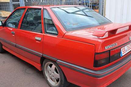 Renault R 21 166.000 km 6.500 &euro; Völklingen 66333