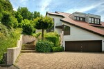 Natur pur! Außergewöhnliches Architektenhaus in traumhafter Lage und mit Einliegerwohnung - Einfamilienhaus Schmelz | Angebot:27355602