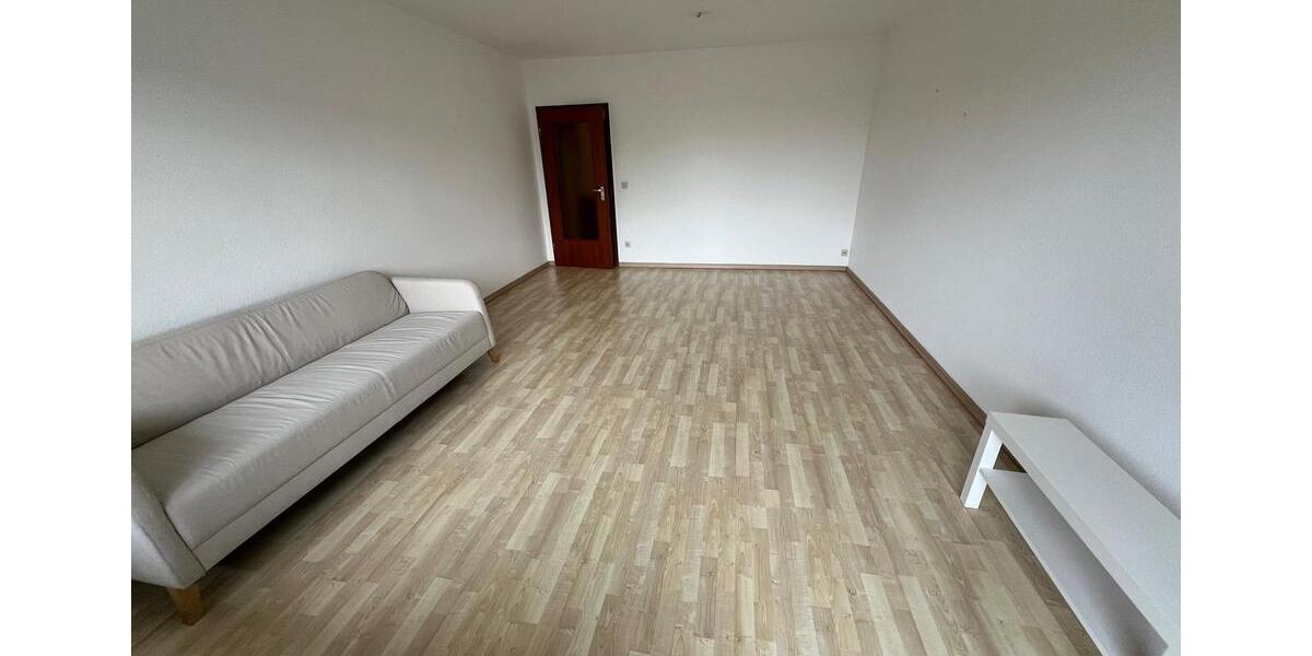 Etagenwohnung Homburg - 2 Zimmer, 86 m&sup2;, 800&euro; | Angebot:25996069