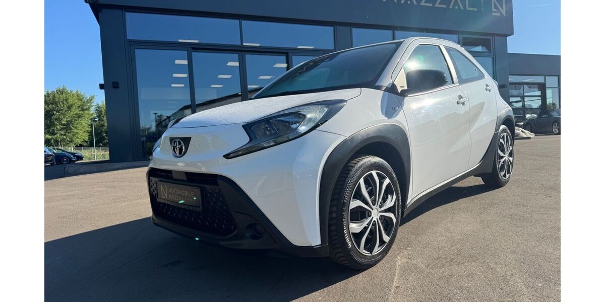 Toyota Aygo (X) 37.000 km 13.900 &euro; Saarlouis 66740