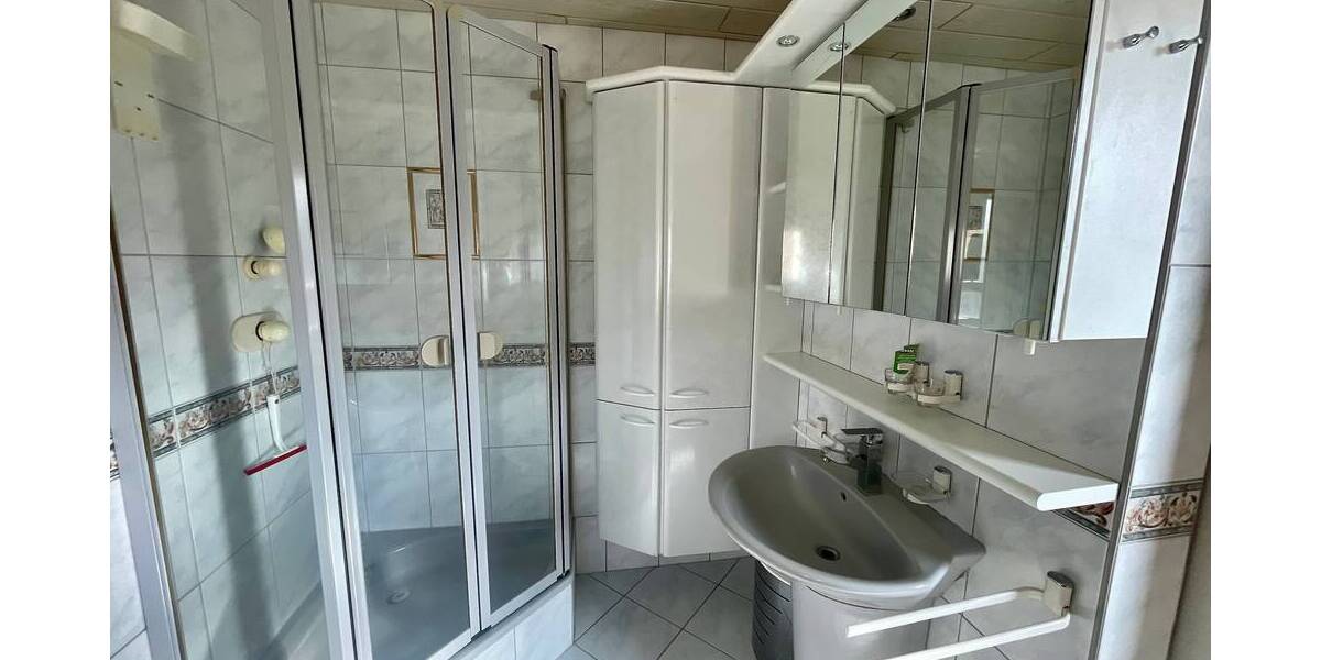 Mehrfamilienhaus, Wohnhaus Großrosseln Dorf im Warndt - 6 Zimmer, 127 m&sup2;, 179.000&euro; | Angebot:25664070