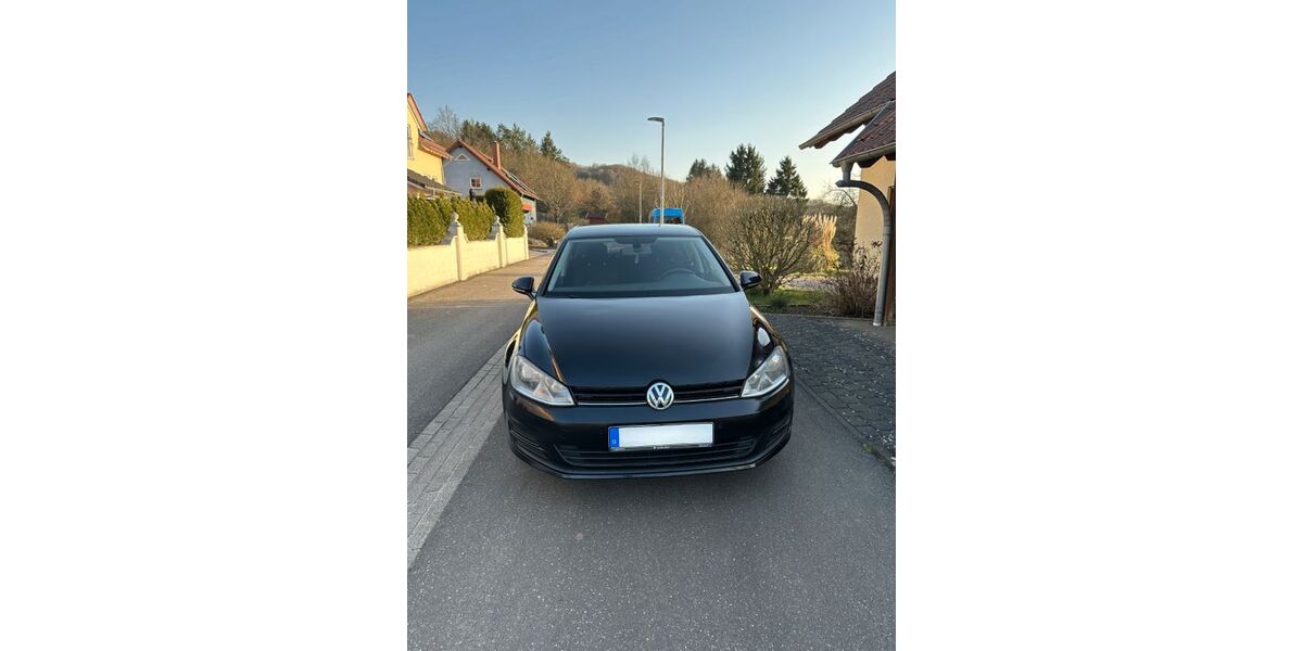 VW Golf 138.500 km 6.700 &euro; Hangard 66540