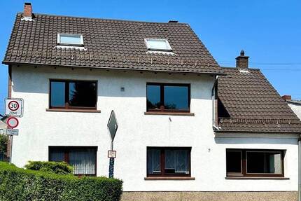 Haus Quierschied - 8 Zimmer, 198 m&sup2;, 287.000&euro; | Angebot:25745731