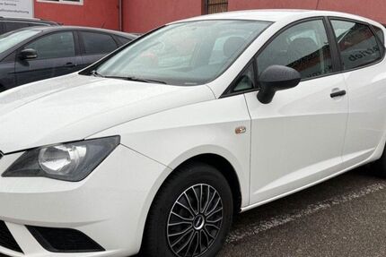 Seat Ibiza 98.238 km 7.999 &euro; Völklingen 66333