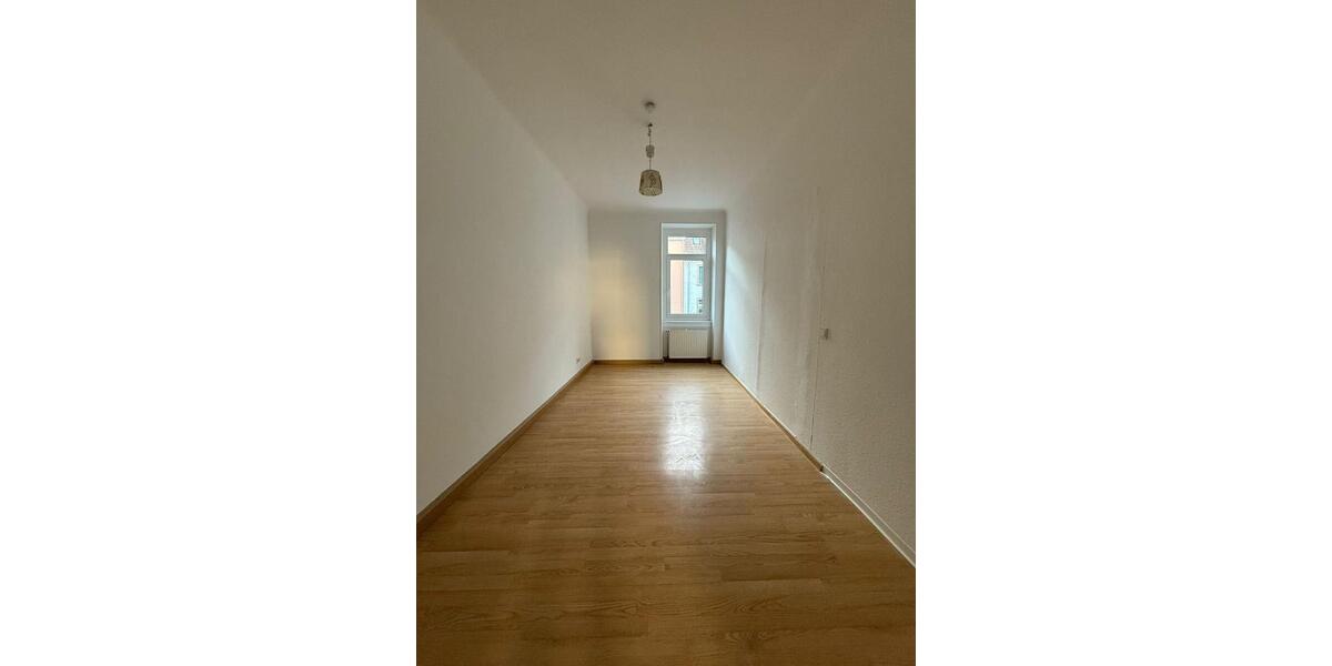 Etagenwohnung Saarbrücken St. Arnual - 3 Zimmer, 98 m&sup2;, 1.200&euro; | Angebot:25638031