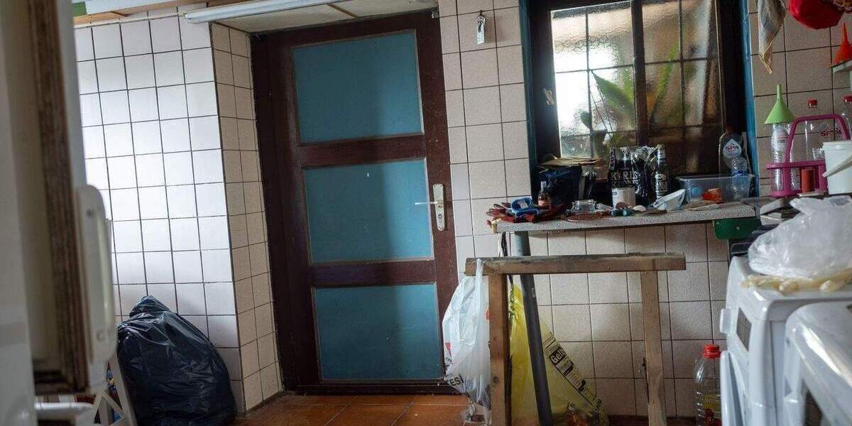 Mehrfamilienhaus, Wohnhaus Saarbrücken Scheidt - 9 Zimmer, 189 m&sup2;, 259.000&euro; | Angebot:25743256