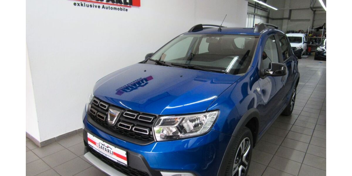 Dacia Sandero 66.500 km 9.880 &euro; Saarbrücken 66121