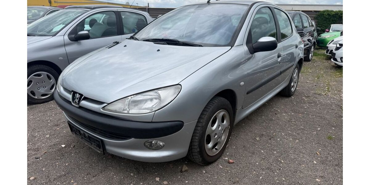 Peugeot 206 85.000 km 3.199 &euro; Saarlouis 66740