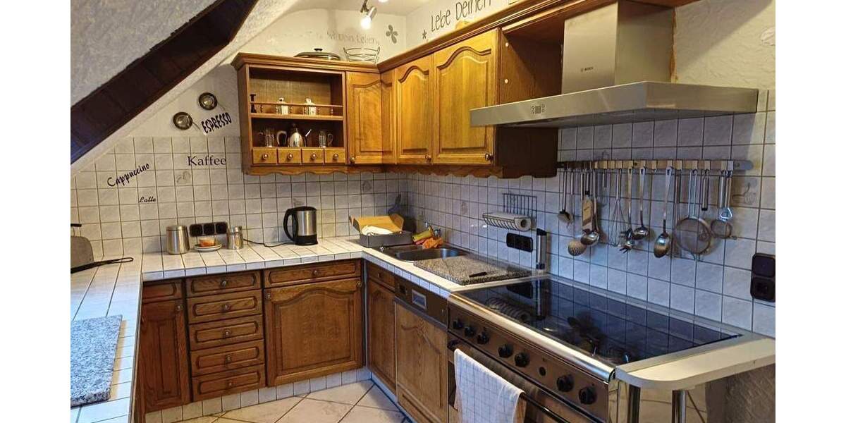 Mehrfamilienhaus, Wohnhaus Sankt Ingbert Rohrbach - 6 Zimmer, 225 m&sup2;, 345.000&euro; | Angebot:25683925