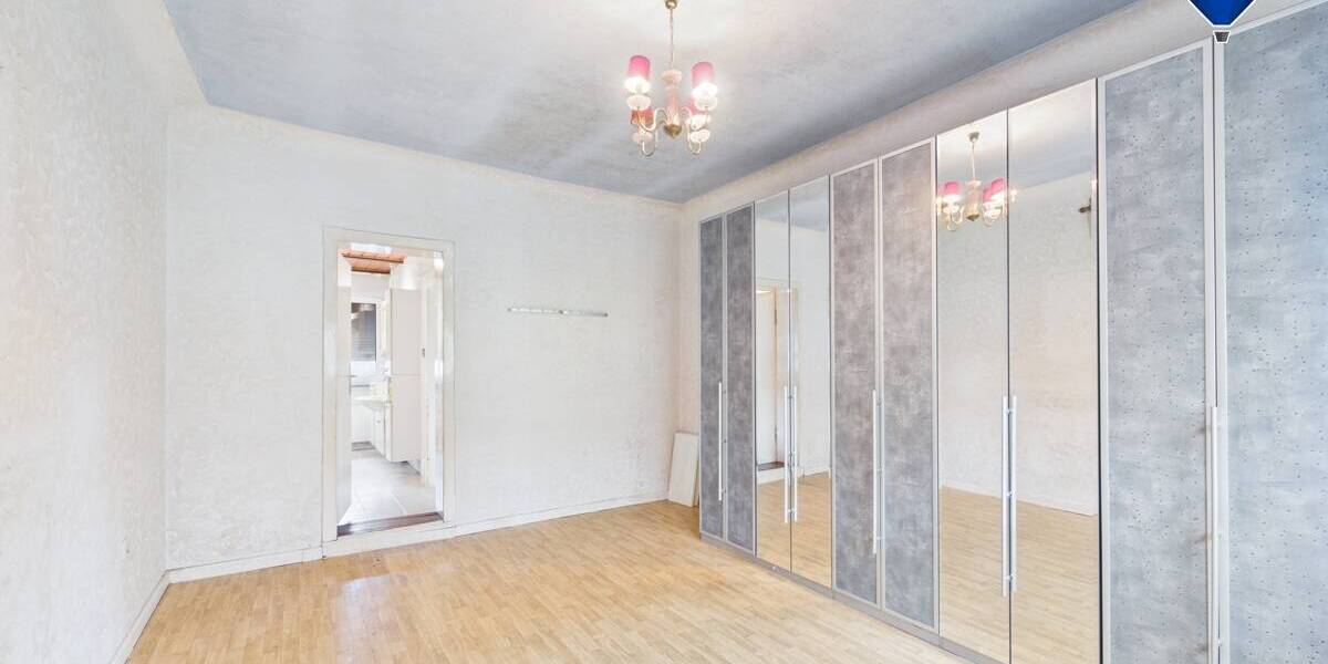 Reihenmittelhaus Dillingen / Diefflen Diefflen - 3 Zimmer, 132 m&sup2;, 145.000&euro; | Angebot:26092908