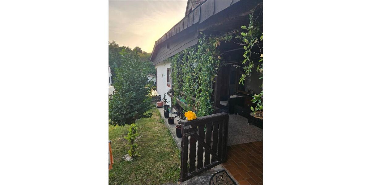 Einfamilienhaus Eppelborn - 7 Zimmer, 140 m&sup2;, 275.000&euro; | Angebot:25971204