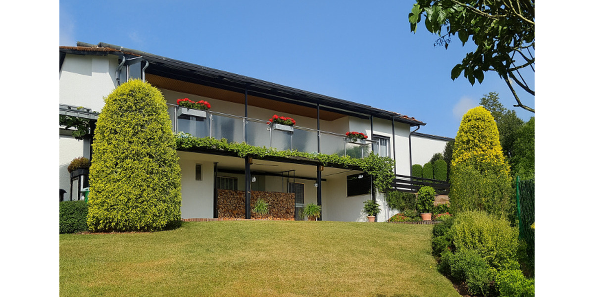 Bungalow Bexbach - 4 Zimmer, 120 m&sup2;, 425.000&euro; | Angebot:25225793